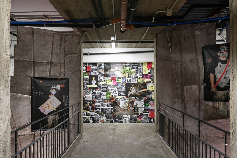 Hong Kong Barricades, Lele Saveri - Triennale Milano - foto Gianluca Di Ioia